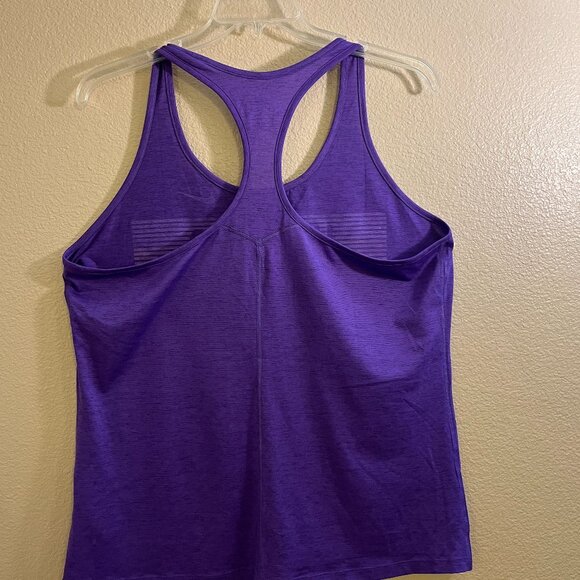 Nike University of Washington Huskies Dri Fit Razorback Tank Top XXL - Picture 6 of 6